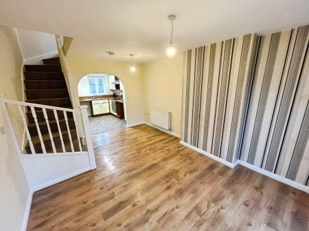 2 bedroom End of terrace house to let in The Paddock, Kirton, PE20