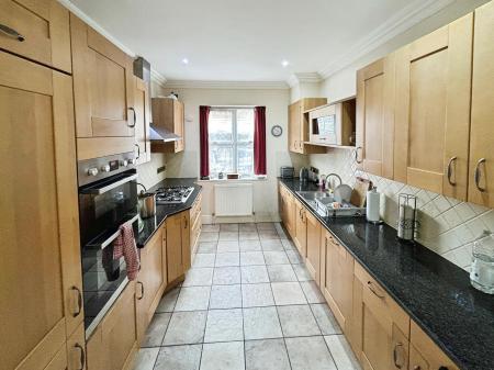 4 bedroom Town house to let in Elsham Terrace, Haven Village, Boston, PE21