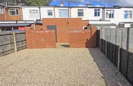 1 bedroom Maisonette for sale in Castle Lane West, Bournemouth