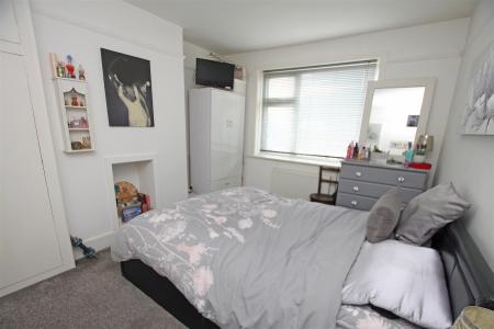 1 bedroom Maisonette for sale in Boundary Road, Bournemouth