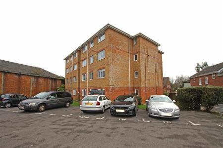 2 bedroom Flat for sale in Northcote Road, Bournemouth