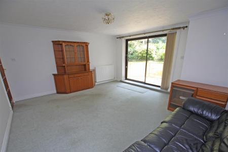 2 bedroom Flat for sale in Surrey Road, Poole