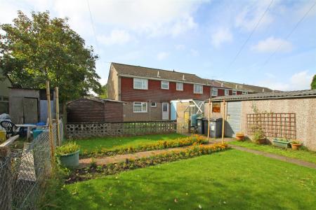 3 bedroom End of terrace house for sale in Craigmoor Avenue, Bournemouth