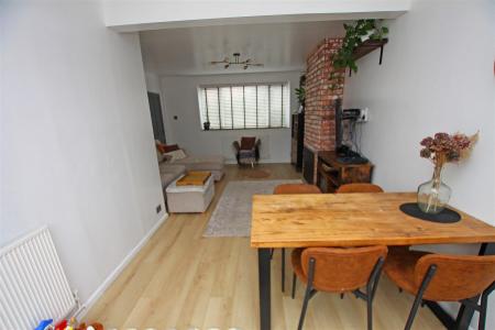 3 bedroom Semi-detached house for sale in Hudson Close, Poole