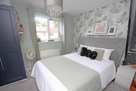 4 bedroom Semi-detached house for sale in Plantagenet Crescent, Bournemouth