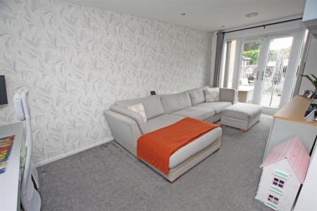 4 bedroom Semi-detached house for sale in Plantagenet Crescent, Bournemouth