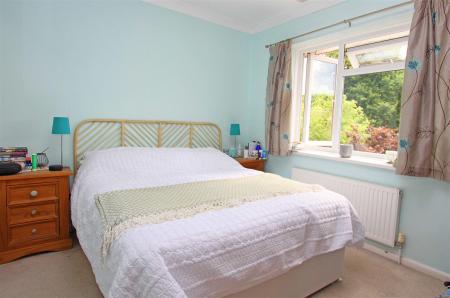 3 bedroom Terraced House for sale in East Way, Bournemouth
