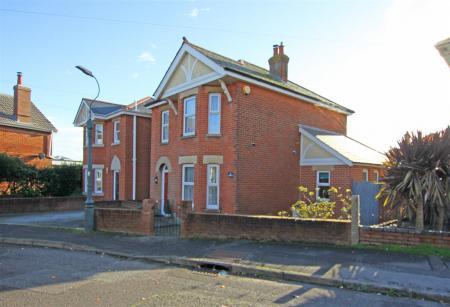 3 bedroom Detached house for sale in Nursery Road, Bournemouth