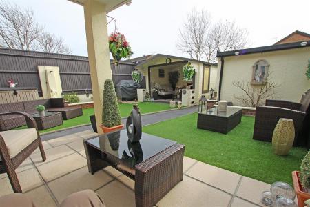 4 bedroom Semi-detached house for sale in Gunville Crescent, Bournemouth