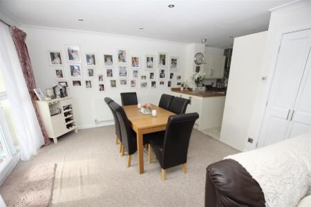 4 bedroom Semi-detached house for sale in Gunville Crescent, Bournemouth