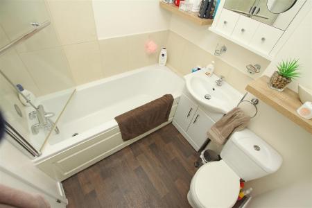 4 bedroom Semi-detached house for sale in Gunville Crescent, Bournemouth