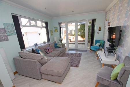 3 bedroom Detached bungalow for sale in Glamis Avenue, Bournemouth