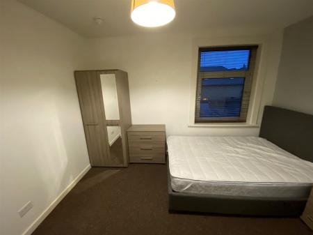 1 bedroom House share to let in Alexandra Road, Poole