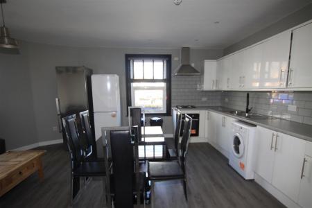 1 bedroom House share to let in Charminster Road, Bournemouth