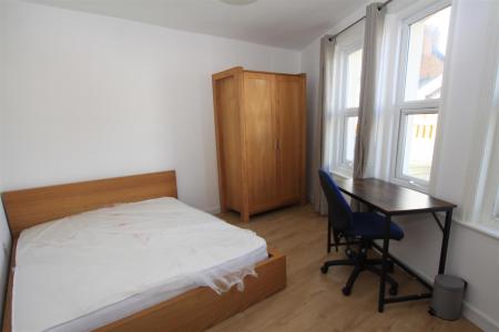 1 bedroom House share to let in Charminster Road, Bournemouth