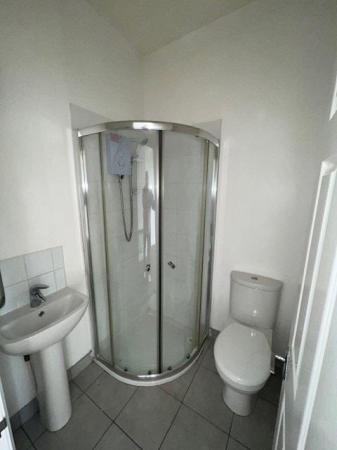 1 bedroom Studio flat to let in Ashley Road, Parkstone, Poole