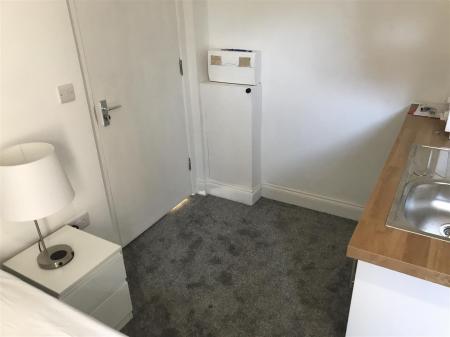 1 bedroom Studio flat to let in Ashley Road, Parkstone, Poole