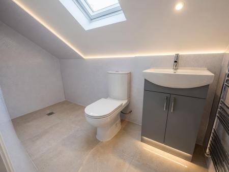 1 bedroom Flat to let in Charminster Road, Bournemouth