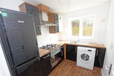 1 bedroom Flat to let in 1-3 Avon Close, Bournemouth