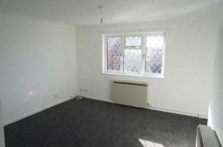 1 bedroom Maisonette to let in Boveridge Gardens, Bournemouth