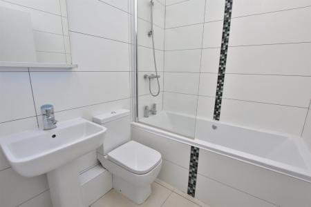 1 bedroom Flat to let in Christchurch Road, Boscombe, Bournemouth