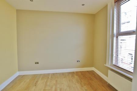 1 bedroom Flat to let in Christchurch Road, Boscombe, Bournemouth
