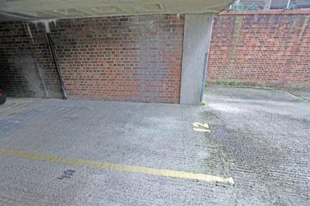 1 bedroom Flat to let in 13 - 15 Wellington Road, Bournemouth