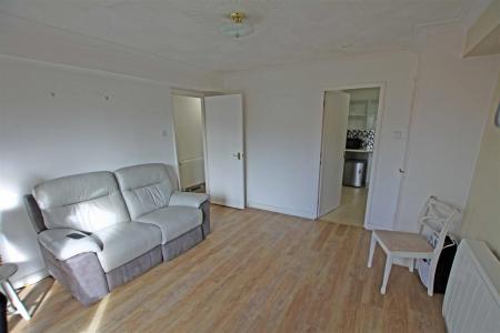 1 bedroom Flat to let in 13 - 15 Wellington Road, Bournemouth