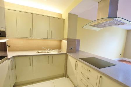 1 bedroom Flat to let in Christchurch Road, Boscombe, Bournemouth