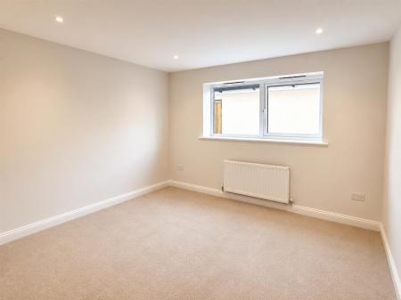 1 bedroom Flat to let in Frances Road, Bournemouth