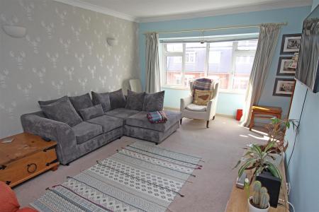 1 bedroom Flat to let in Durley Gardens, Bournemouth