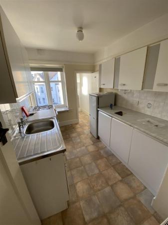 2 bedroom Flat to let in 29 Florence Road, Bournemouth