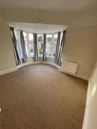 2 bedroom Flat to let in 29 Florence Road, Bournemouth