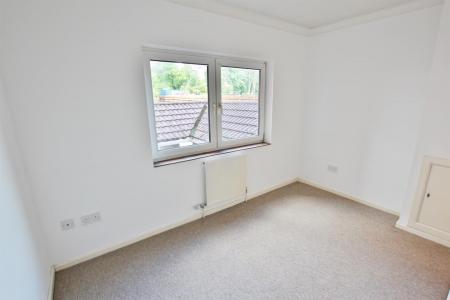 2 bedroom Flat to let in Christchurch Road, Bournemouth