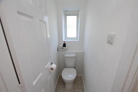 2 bedroom Flat to let in Wimborne Road, Bournemouth