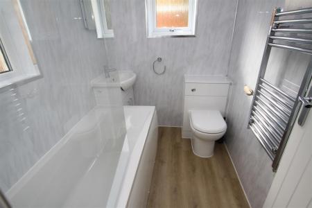 2 bedroom Maisonette to let in Curzon Road, Bournemouth