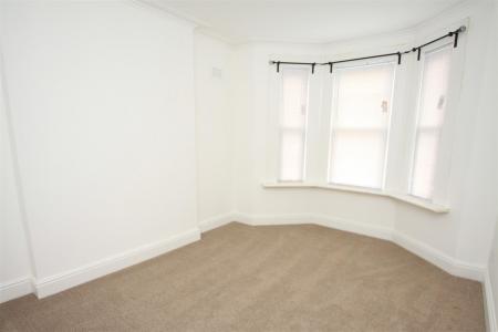 2 bedroom Maisonette to let in Curzon Road, Bournemouth