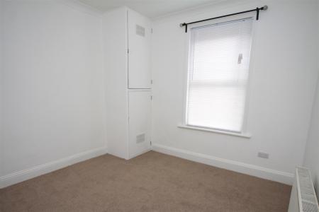 2 bedroom Maisonette to let in Curzon Road, Bournemouth