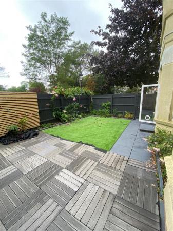 2 bedroom Flat to let in Wimborne Road, Bournemouth