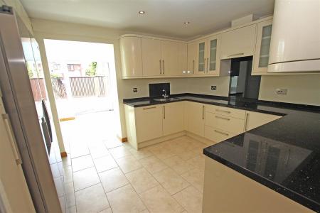 3 bedroom Semi-detached house to let in Uppleby Road, Poole