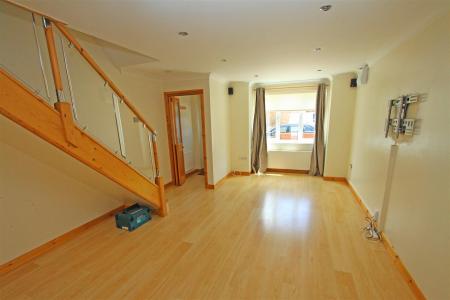 3 bedroom Semi-detached house to let in Uppleby Road, Poole