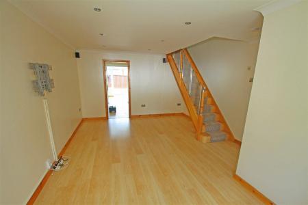 3 bedroom Semi-detached house to let in Uppleby Road, Poole