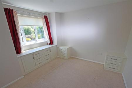 3 bedroom Semi-detached house to let in Uppleby Road, Poole