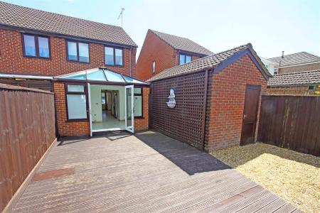 3 bedroom Semi-detached house to let in Uppleby Road, Poole