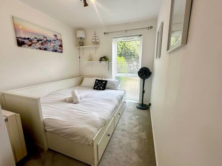 2 bedroom Flat to let in St. Anthonys Road, Bournemouth