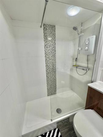 2 bedroom Flat to let in St. Anthonys Road, Bournemouth