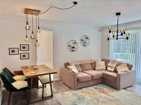 2 bedroom Flat to let in St. Anthonys Road, Bournemouth