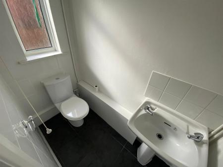 2 bedroom Flat to let in Kings Road, Bournemouth