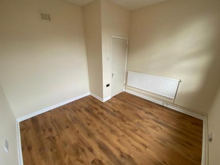 2 bedroom Flat to let in Kings Road, Bournemouth