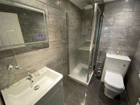 3 bedroom Semi-detached house to let in Wimborne Road, Bournemouth